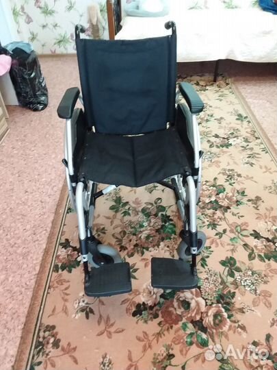 Инвалидная коляска