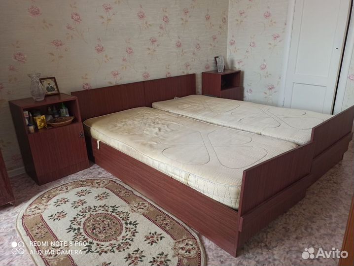 Спальный гарнитур бу