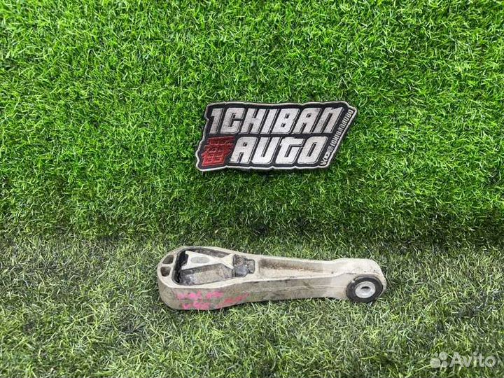 Подушка двигателя Volvo V40 MV D4204T9 2018