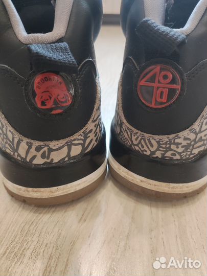 Кроссовки Nike Air Jordan Spizike