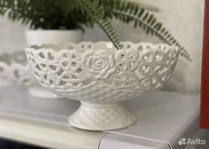 Вазы для фруктов. Прорезной фарфор