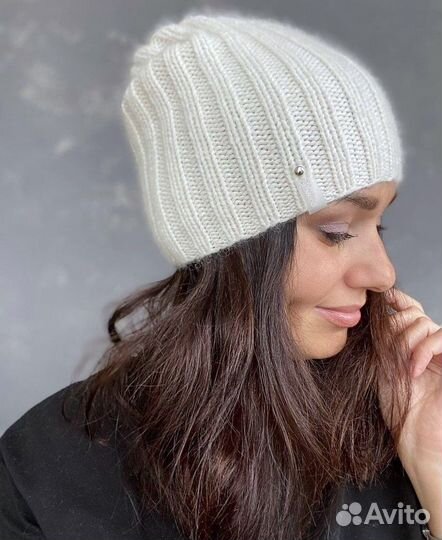 Шапка женская вязанная