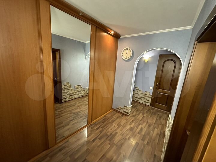 3-к. квартира, 72 м², 3/9 эт.