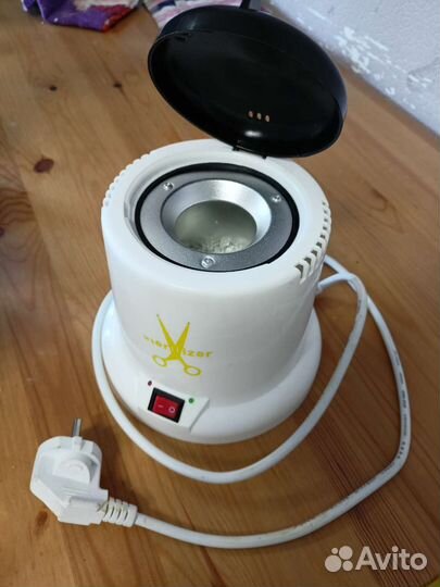 Стерилизатор для маникюрных инструментов