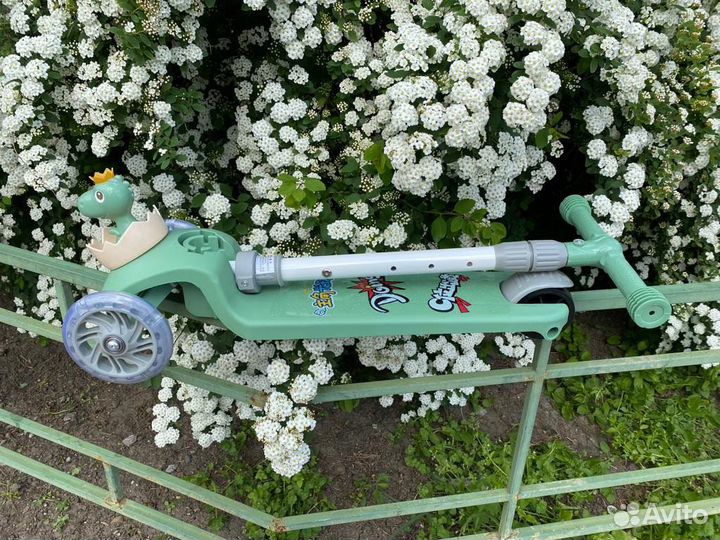 Новый самокат детский scooter