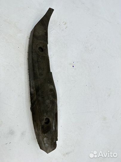 Skoda octavia а7 2019 пыльник крыла левый