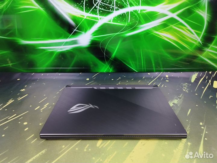 Игровой ноутбук Asus rog strix scar 3