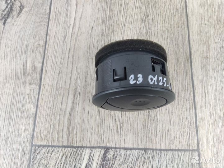 Дефлектор воздушный Aveo T200 T250 Spark