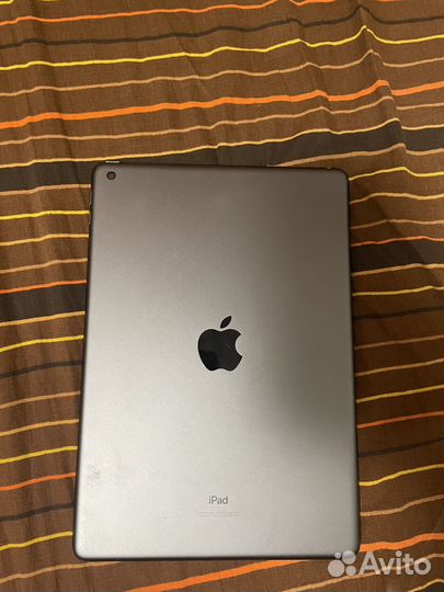 iPad 9th gen 64 gb