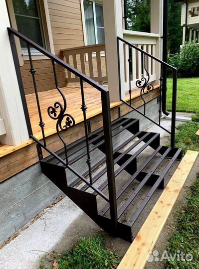 Лестница в дом