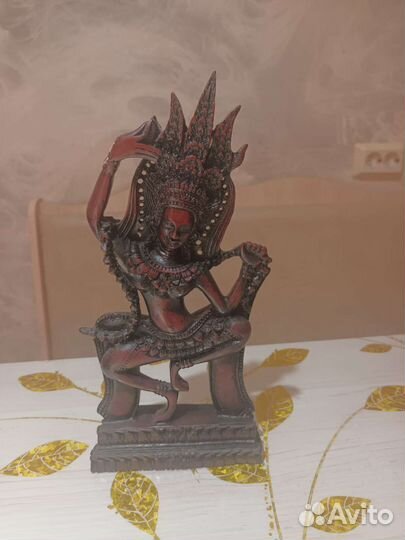 Венера миллоская, апсара камбоджийская