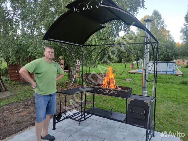 Мангал с крышей