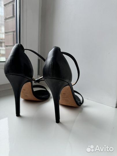 Alexander mcqueen босоножки