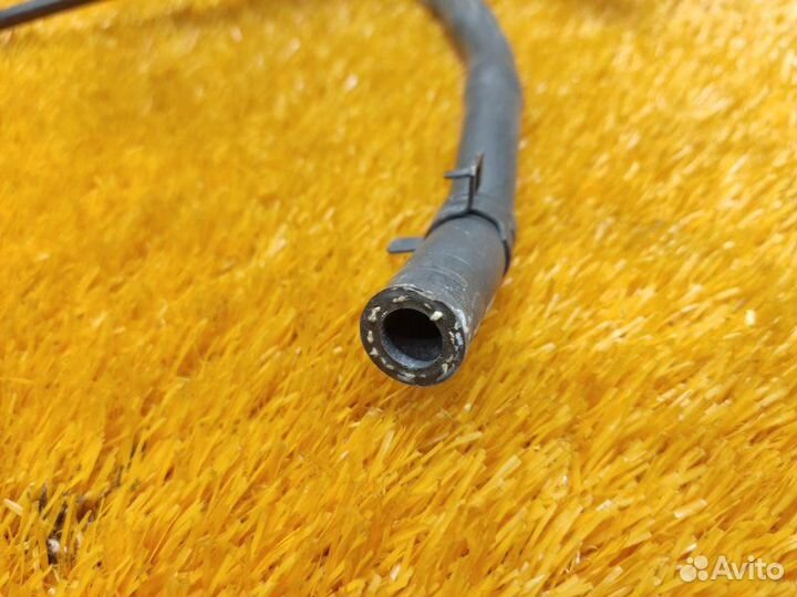 Патрубок расширительного бачка Volkswagen Touareg