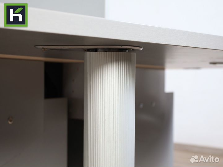 Комплект офисной мебели бу