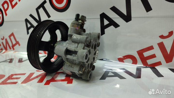 Насос гидроусилителя Toyota Ipsum ACM21 2AZ