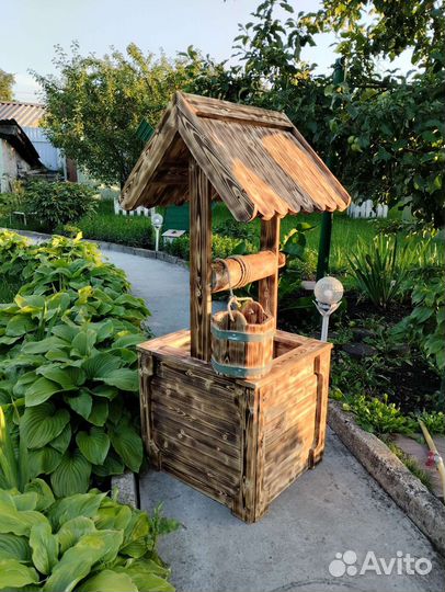 Колодец декоративный