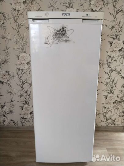 Холодильник бу pozis