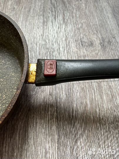 Сковорода сотейник с крышкой 28см