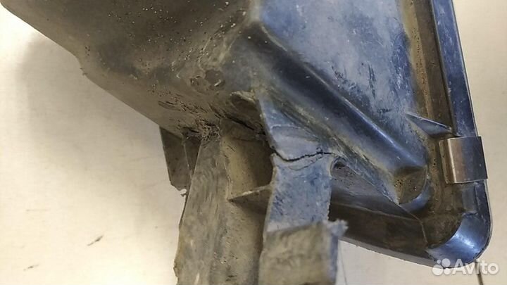 Фара левая Mitsubishi Galant