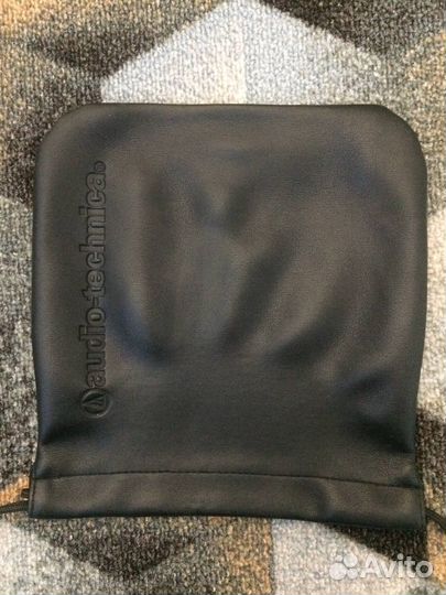 Студийные наушники Audio-Technica ATH-M50x