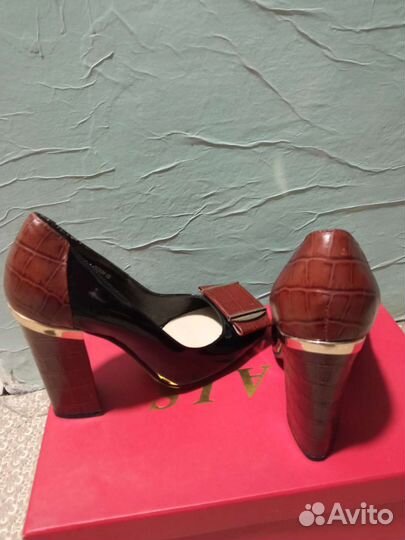 Туфли кожаные 35 размер