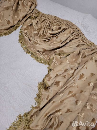 Ламбрикен с бахромой