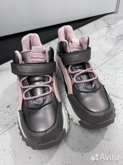 Кроссовки ботинки для девочки 36р