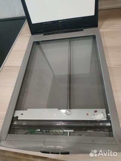 Сканер canoscan lide 25