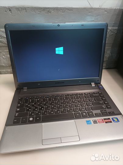 Ноутбук для игр 4ядра/5GB/2 видеокарты SSD+HDD