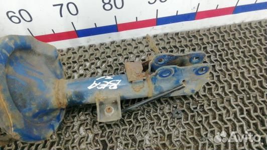 Стойка передняя правая mitsubishi outlander 2 (BEA