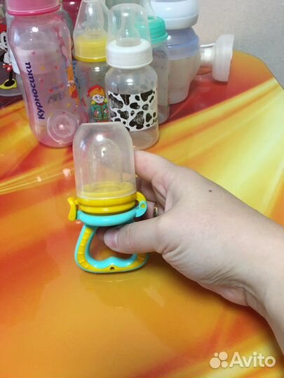 Бутылочки для кормления, молокоотсос, ниблер
