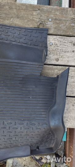 Автомобильные коврики на nissan x-trail