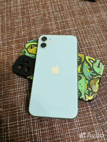 iPhone 11, 64 ГБ