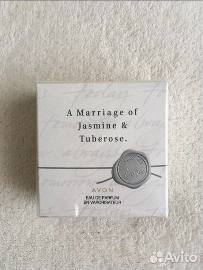 Парфюмерная вода Avon A Marriage of Jasmine & Tube