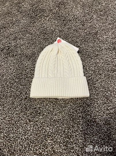 Шапка новая