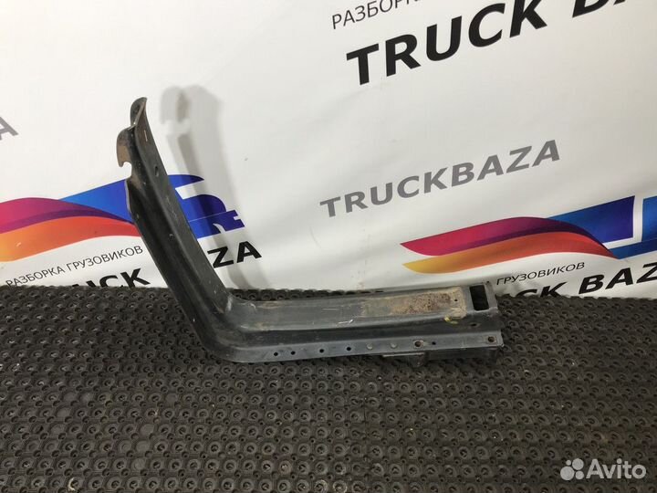 Кронштейн топливного бака