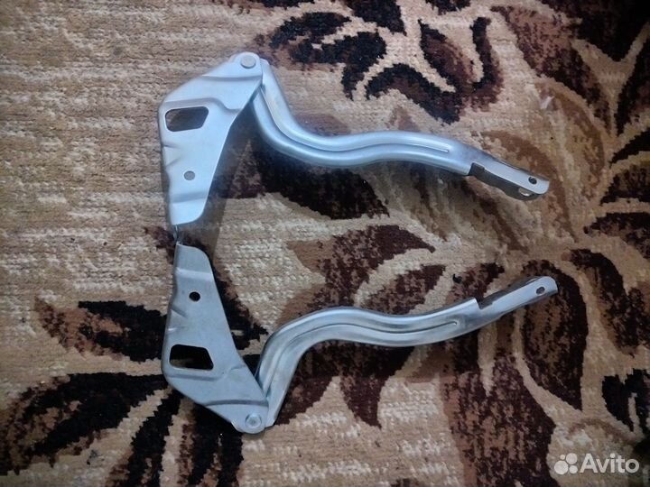 Петли капота