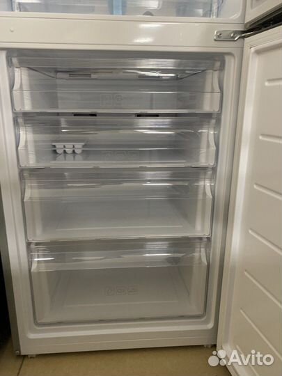 Холодильник Haier C2F637cxrg