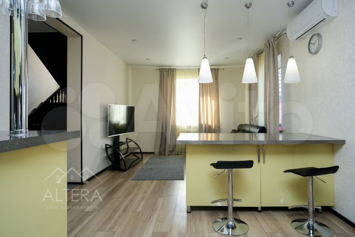 Коттедж 135 м² на участке 5 сот.