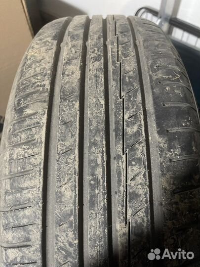 Yokohama BluEarth AE50 215/65 R17