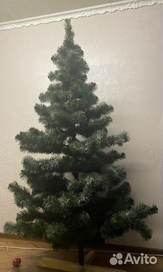 Елка искусственная