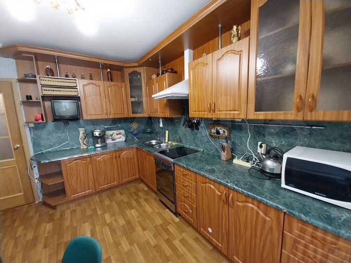 2-к. квартира, 64 м², 4/5 эт.