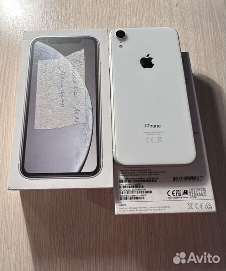 iPhone Xr, 64 ГБ