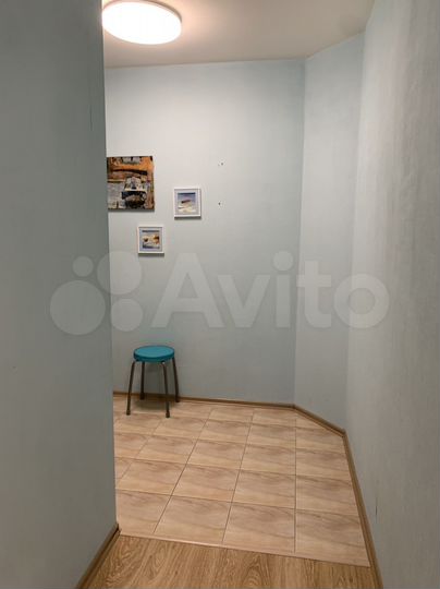 1-к. квартира, 42 м², 1/2 эт.