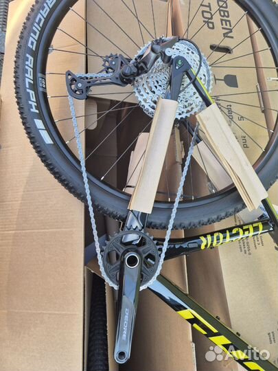 Ghost lector carbon новый