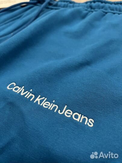 Шорты Calvin Klein Jeans