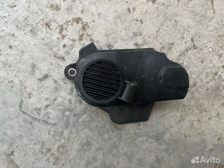 Кожух ремня грм Volkswagen Passat B6 BVY 2007