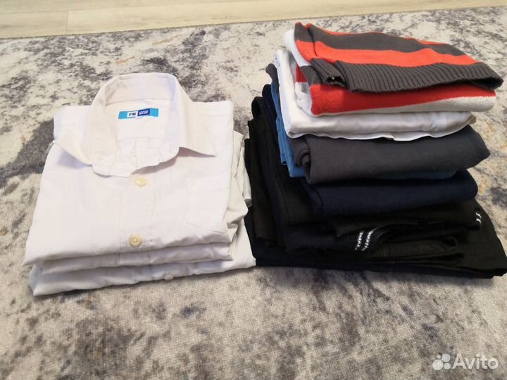 Вещи на мальчика 140,146р