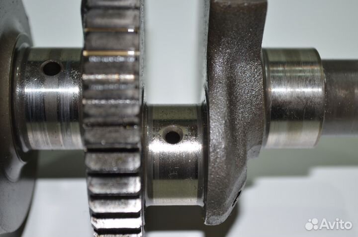 Коленвал Suzuki RF400